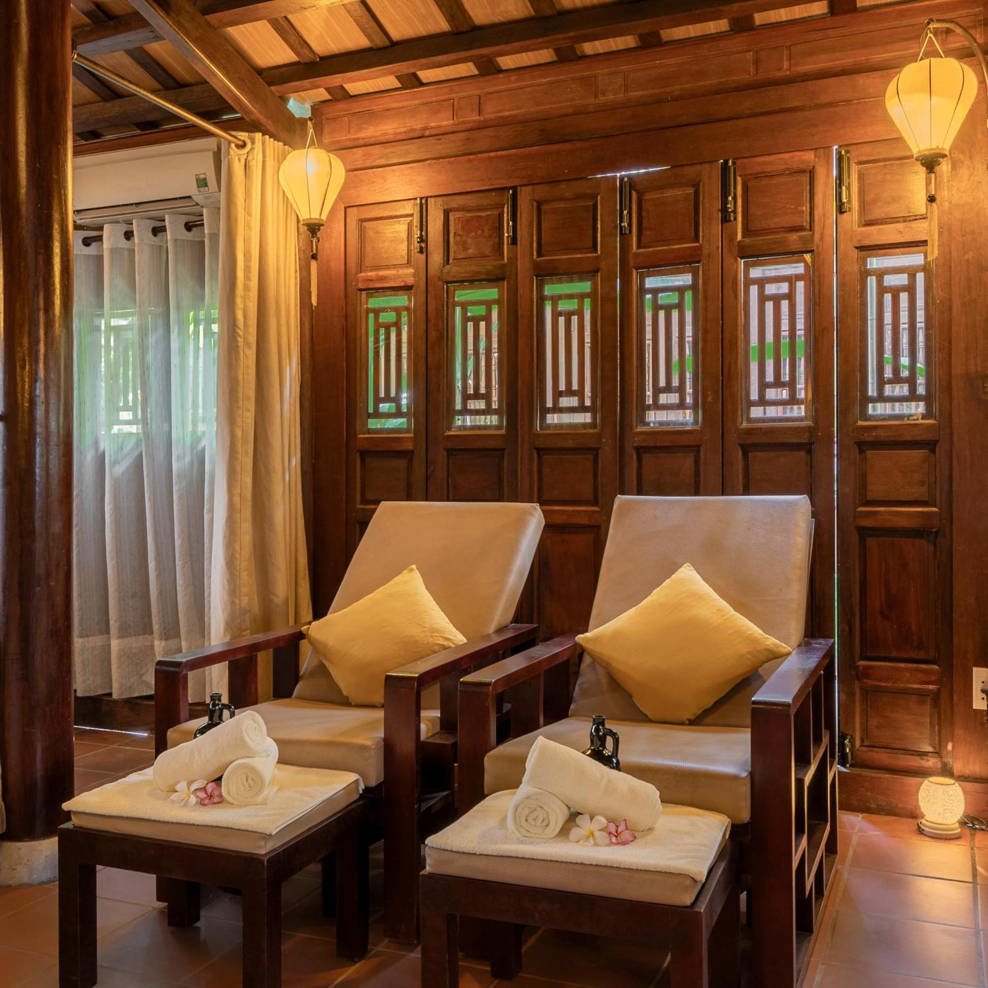 Rivertown Hoi An Resort & Spa Esterno foto Interior of a spa in Thailand